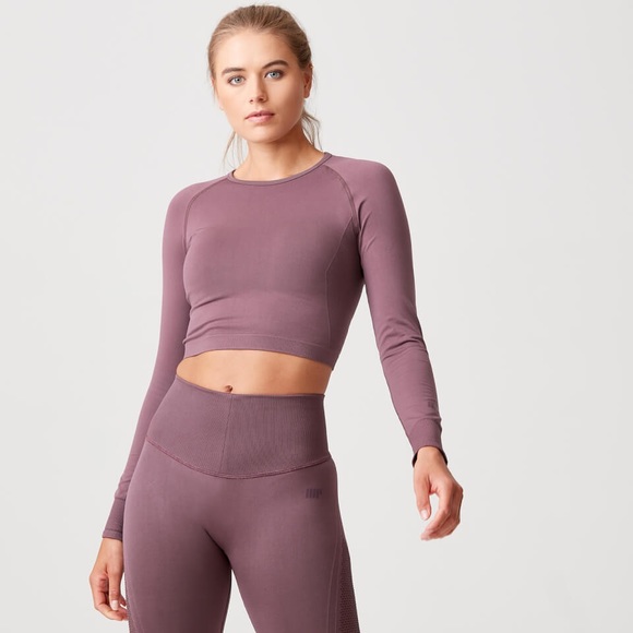 myprotein Tops - Shape Seamless Long Sleeve Crop Top
